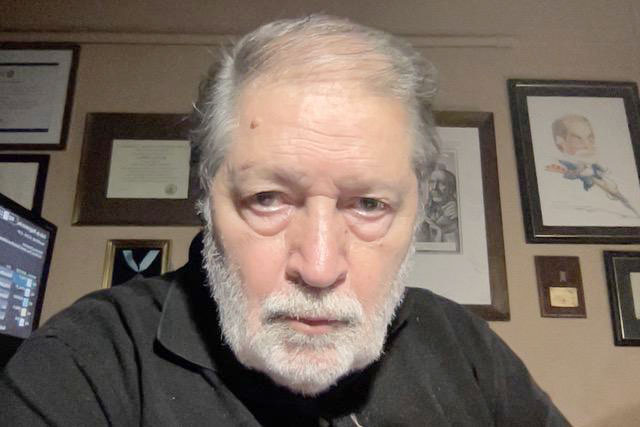 Arbilla: crece la autopercepción de derecha en Uruguay y el Frente Amplio busca correrse al centro