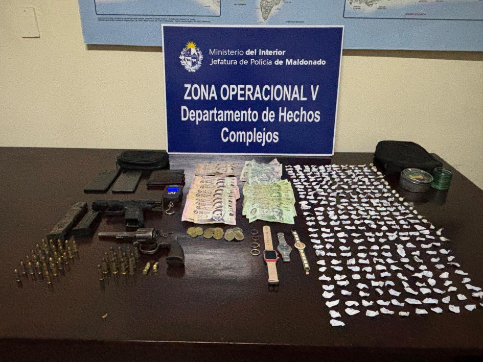 Formalizaron con prisión preventiva al principal sospechoso del homicidio de julio en San Carlos y condenaron a otro detenido por venta de droga
