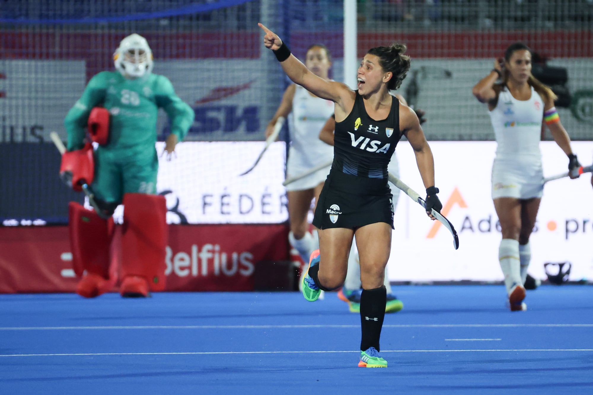 Las Leonas golearon a España 3 a 0 y aseguraron su lugar en semifinales del Mundial de hockey 2026