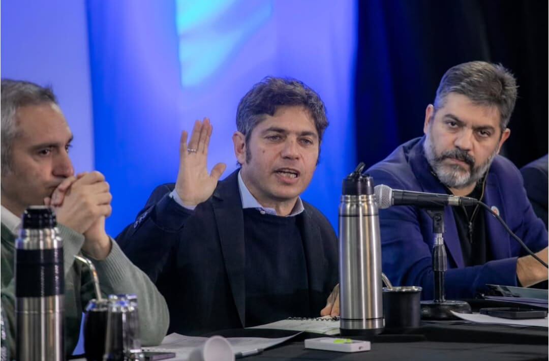 Funcionario de Kicillof acusó a Milei de comprar votos para suspender las PASO