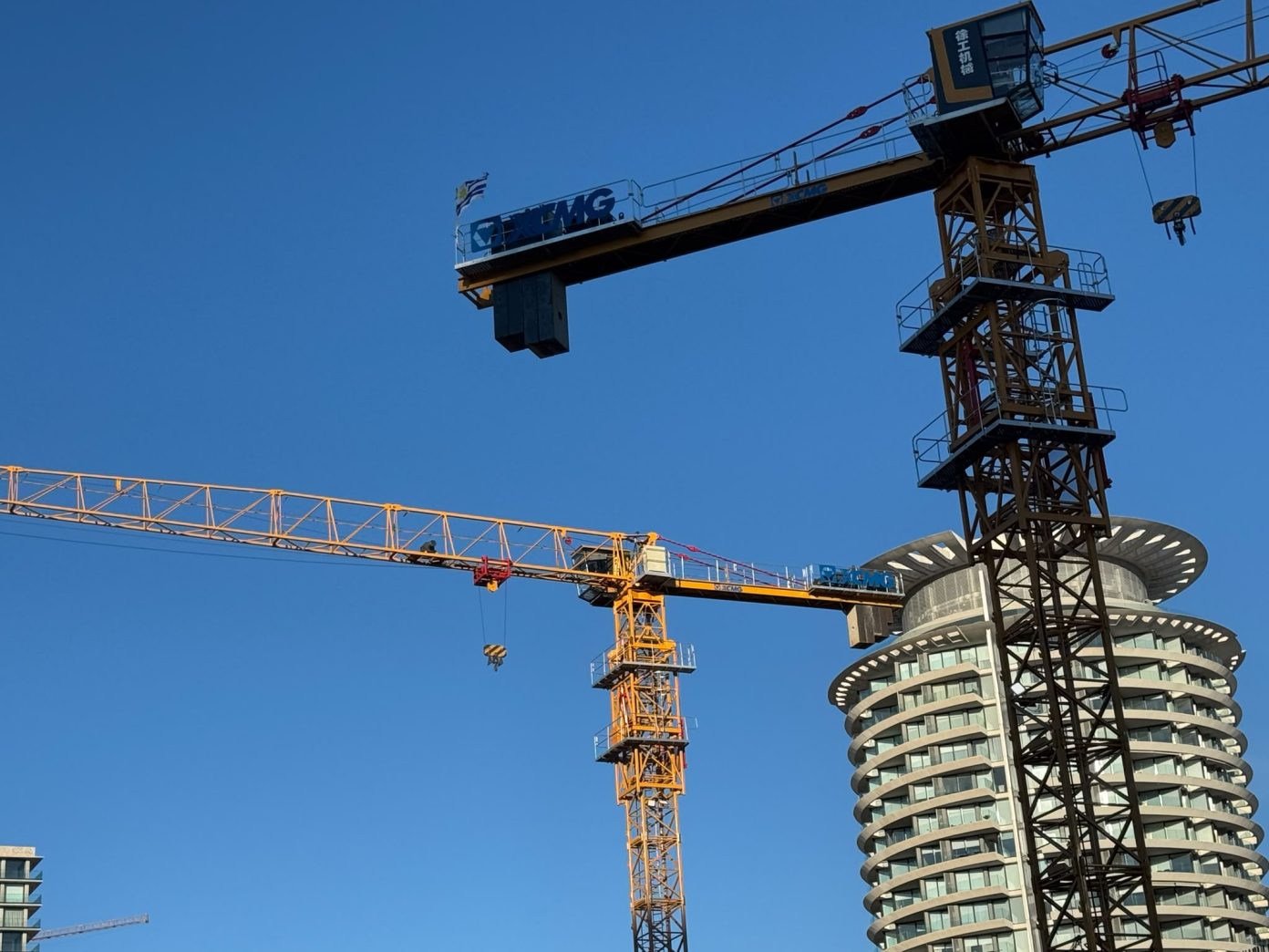 SUNCA y cámaras empresariales acuerdan reducir la jornada a 40 horas en cinco años y destrabar las obras frenadas en Maldonado
