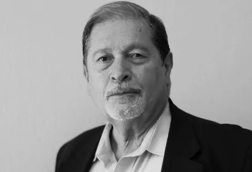Danilo Arbilla compara la investigación de la Cancillería con un episodio de 1970 que terminó con un funcionario señalado