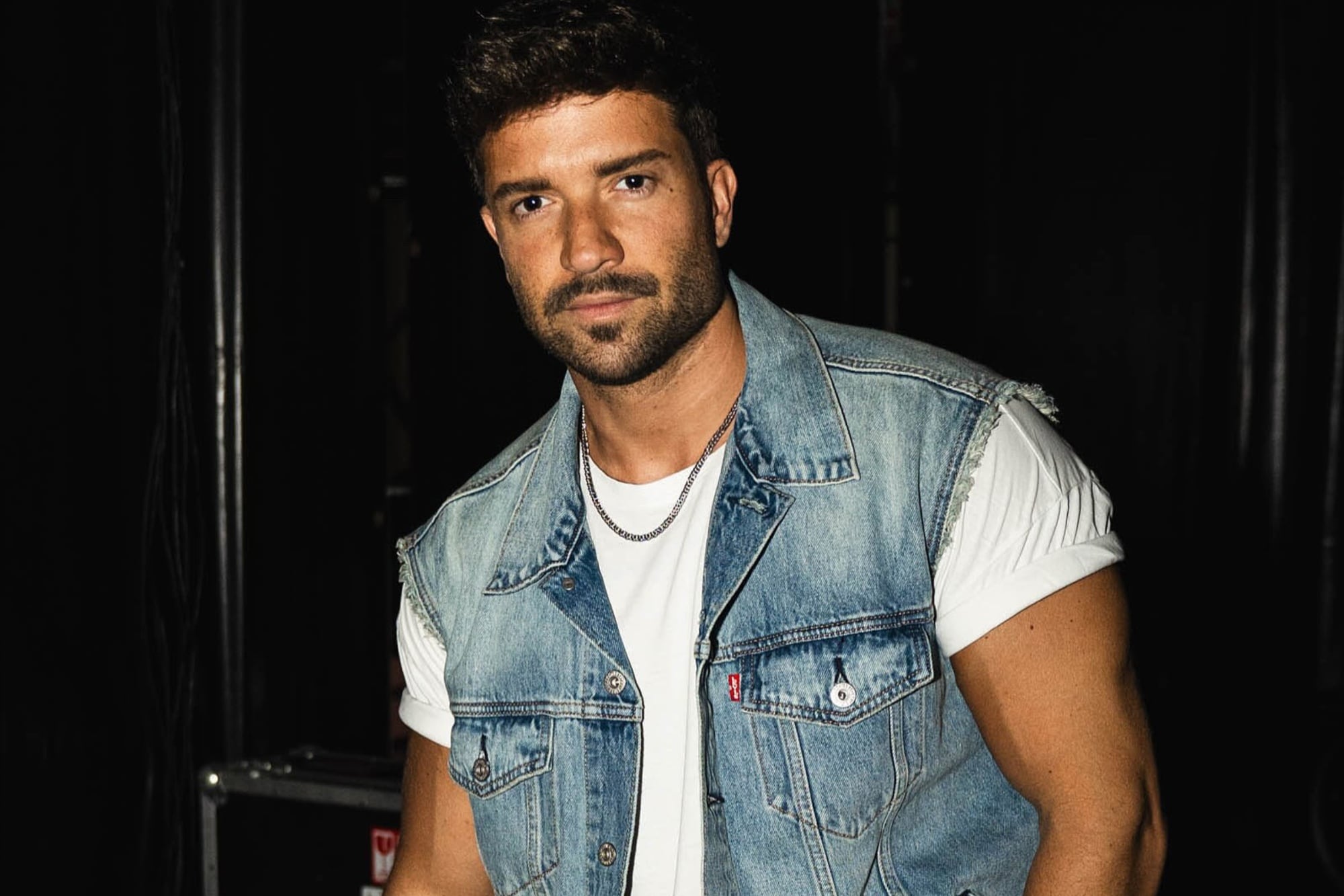 Pablo Alborán canceló su show en Ciudad Real y suspendió próximas fechas por neumonía grave