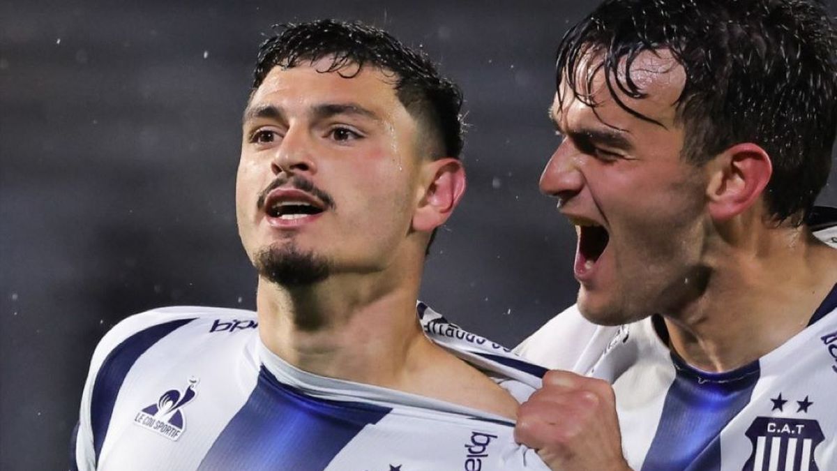 El "Canario" Álvarez Martínez marcó desde unos 20 metros y fue la figura del triunfo de Talleres ante Unión