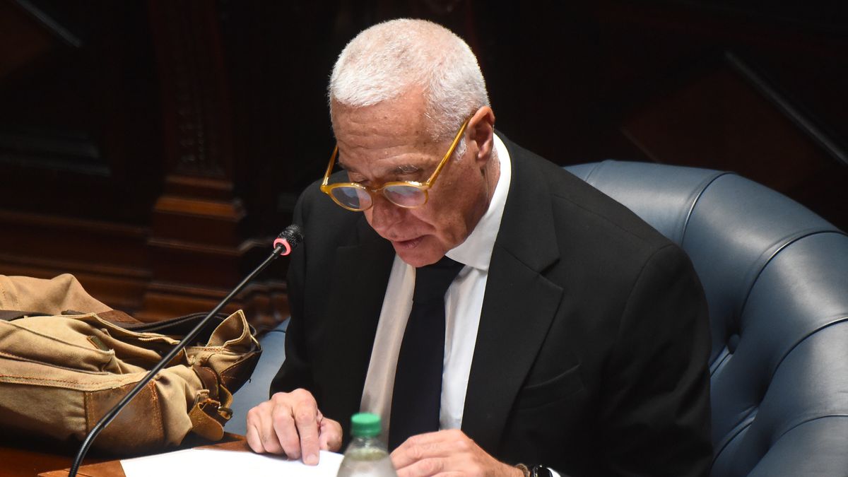 Diputados de la oposición citan al ministro Negro a la comisión de seguridad por la presunta presencia de bandas brasileñas