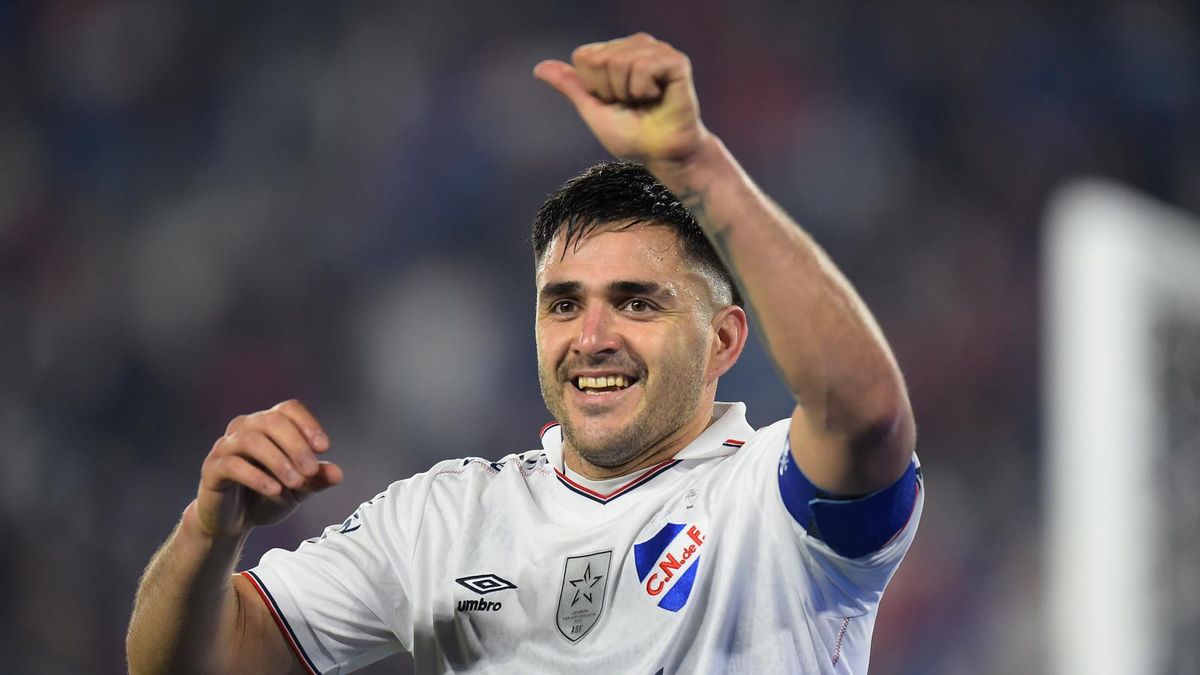 Maximiliano Gómez vuelve a la convocatoria de Nacional tras 21 días y Carreño perfila los once ante Defensor Sporting