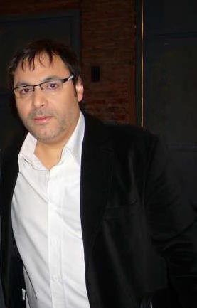Gabriel Rolón: "Siempre habrá una herida, una ausencia que se siente a tu lado y te emocione con un recuerdo"