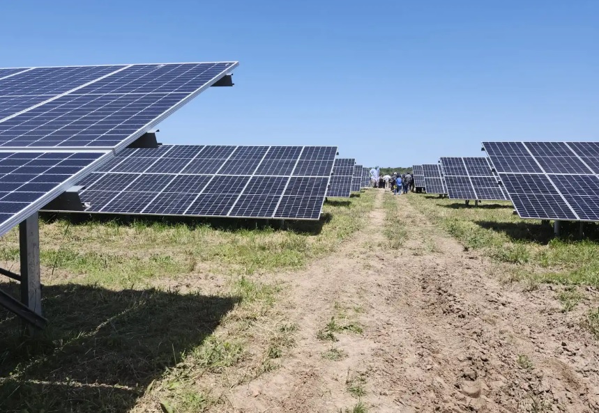 Energía solar fotovoltaica podría alcanzar el 15% de la generación eléctrica en Uruguay