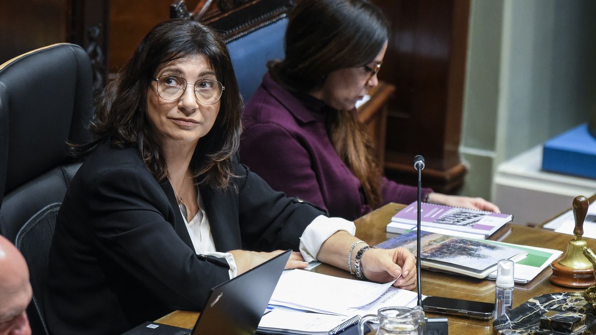 Blanca Rodríguez propone penalizar discursos de odio y Ojeda responde que ya están legislados