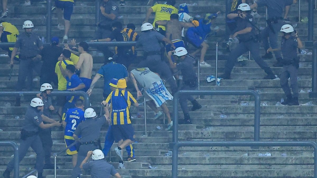 Nueve detenidos tras incidentes entre hinchas de Rosario Central y la policía de Brasil en la Libertadores