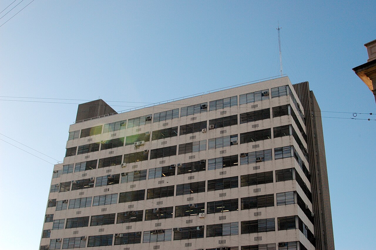 INE firmó acuerdos con el Ministerio de Turismo y el Banco Central para mejorar las estadísticas del sector